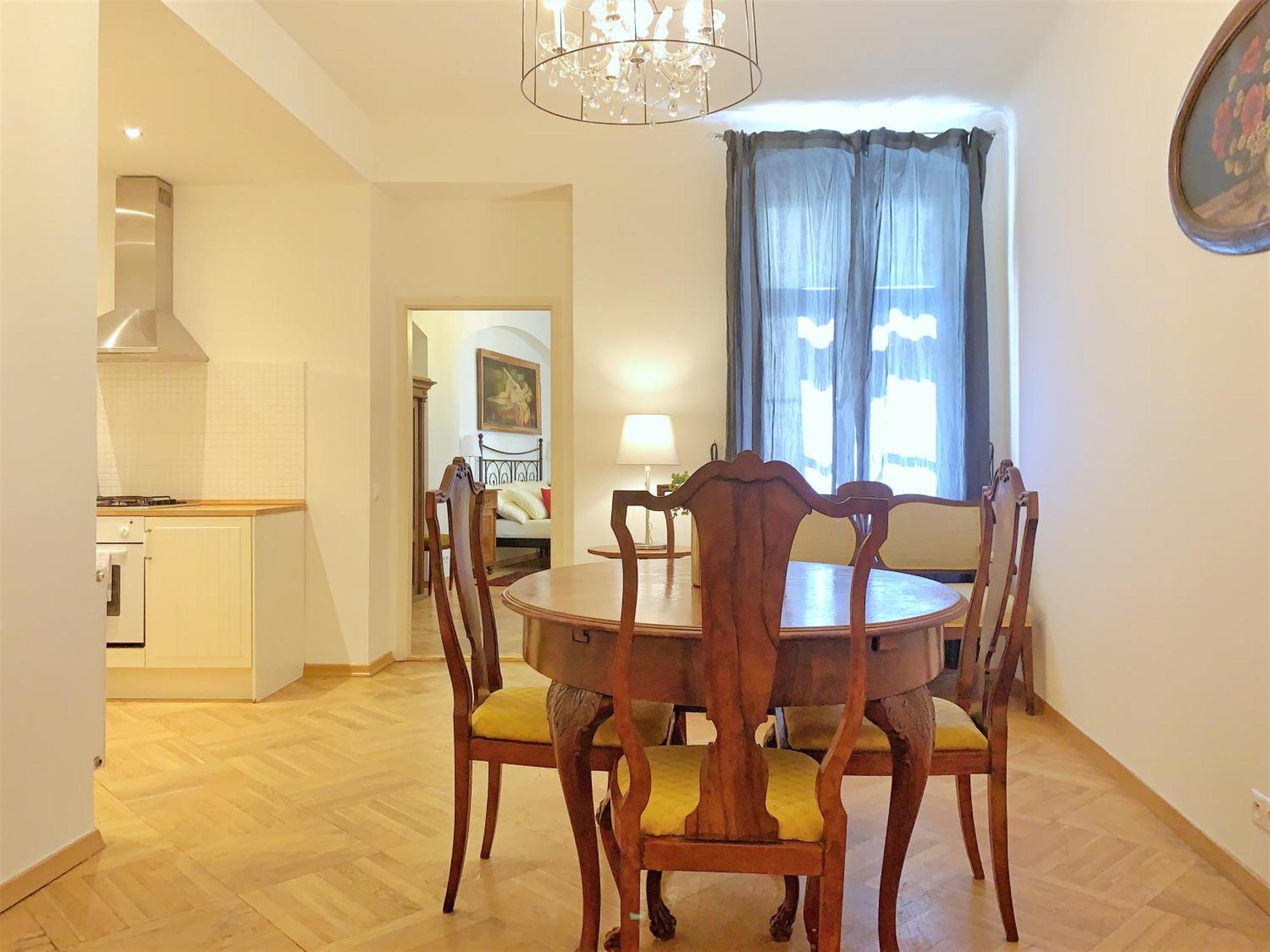 Small Luxury Palace Residence — Photos 3